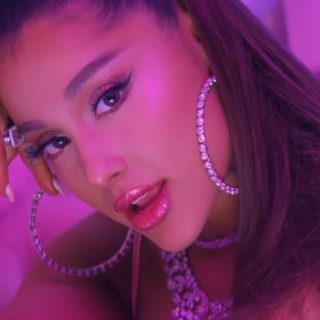 Singer Ariana Grande