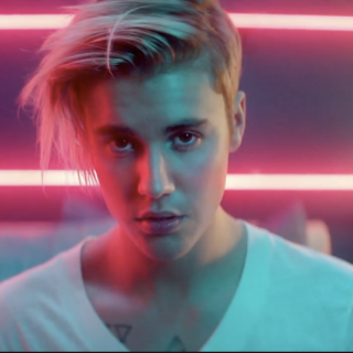 Justin Bieber "What Do You Mean"