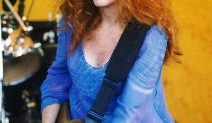 Top Songs by Bonnie Raitt